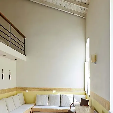 Otel Lila